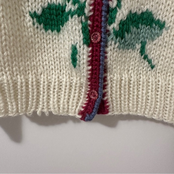 Vintage knit Floral Cardigan Size Medium Women’s Young Action - Picture 11 of 15